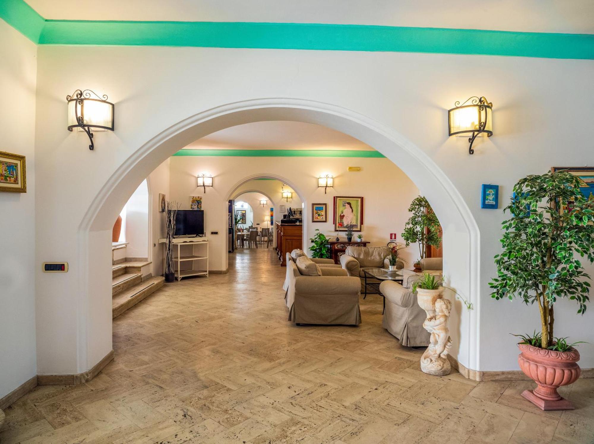 Hotel Ossidiana Stromboli Center Exterior photo